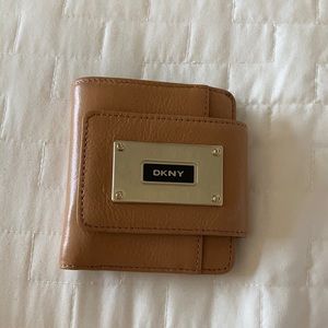 DKNY wallet
